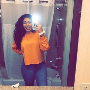 Meet your Posher, Samantha